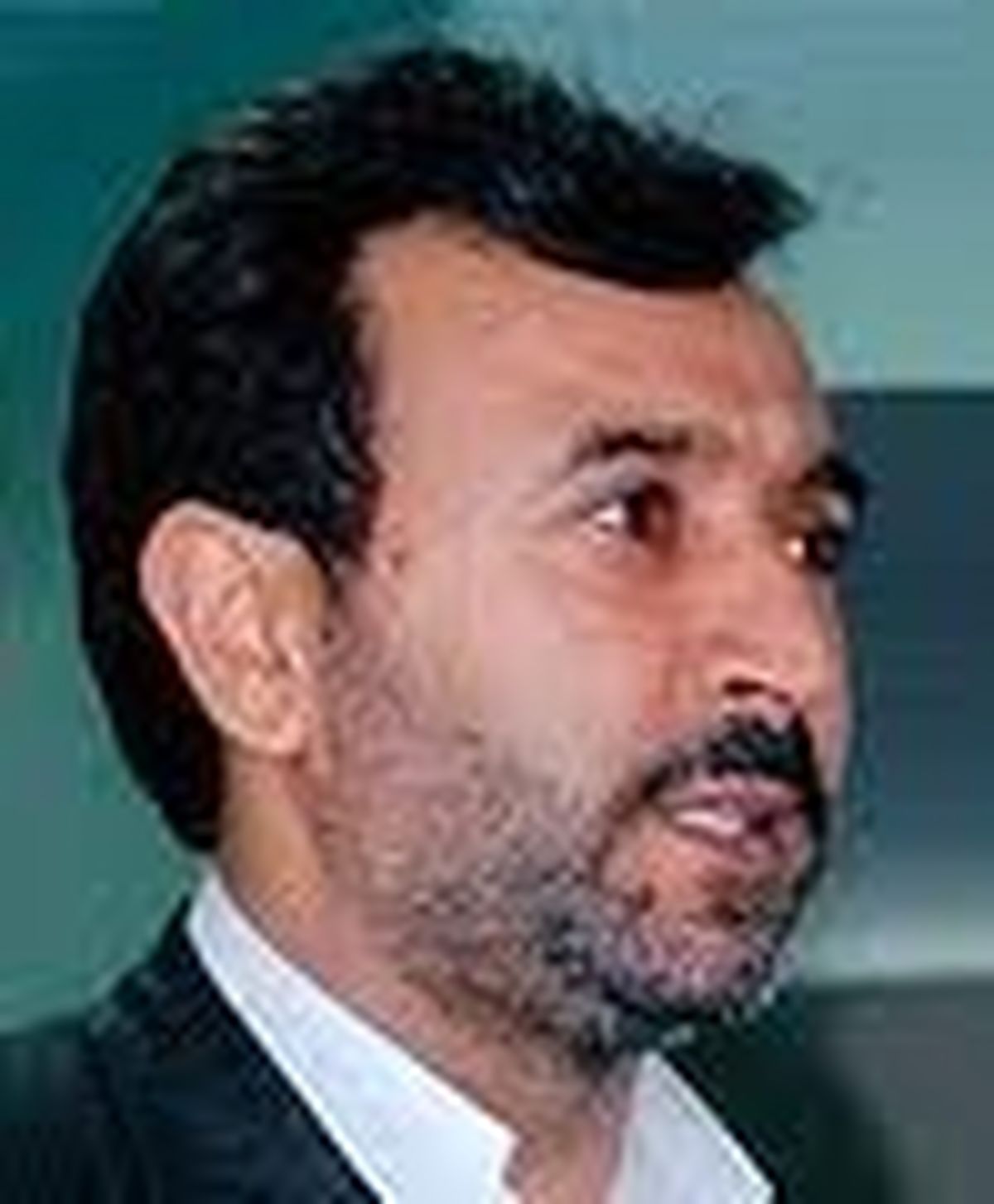 برخي مسئولان در مبارزه با فساد مماشات مي‌كنند