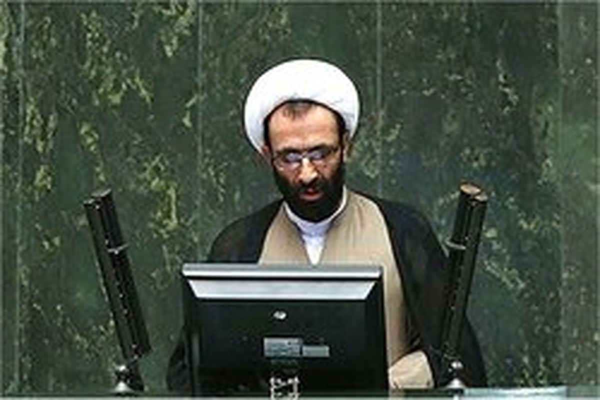 بررسی حادثه آتش سوزی زاهدان در کمیسیون آموزش