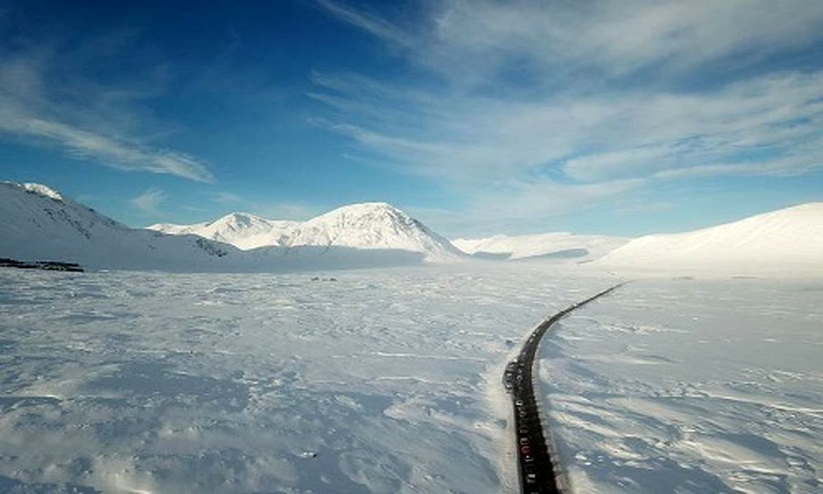 ترافیک یک کیلومتری در یخبندان +عکس