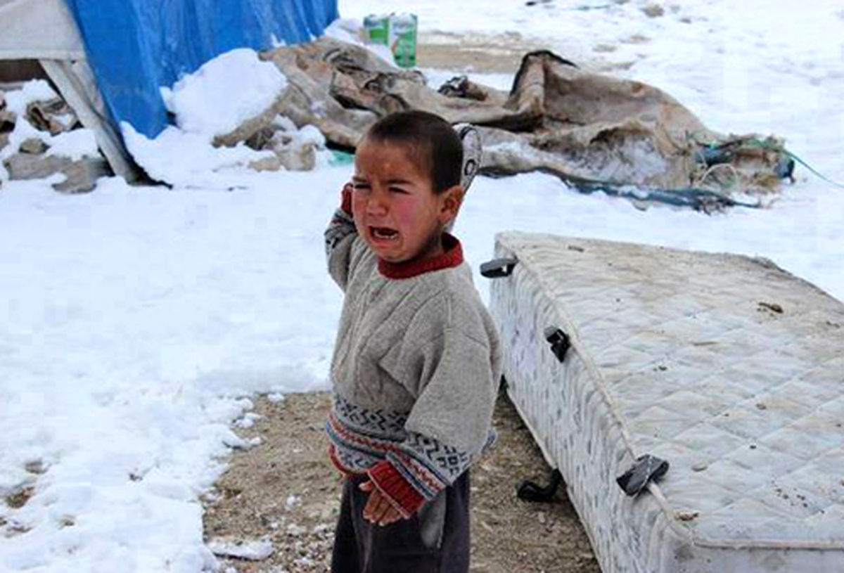 تصاویر دردناک از کودکان سوری در سرما