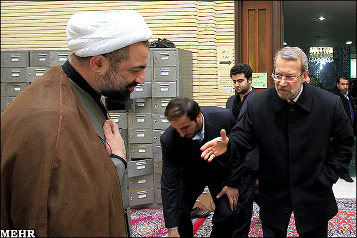 عکس/لاریجانی در ختم پدر حمید رسایی