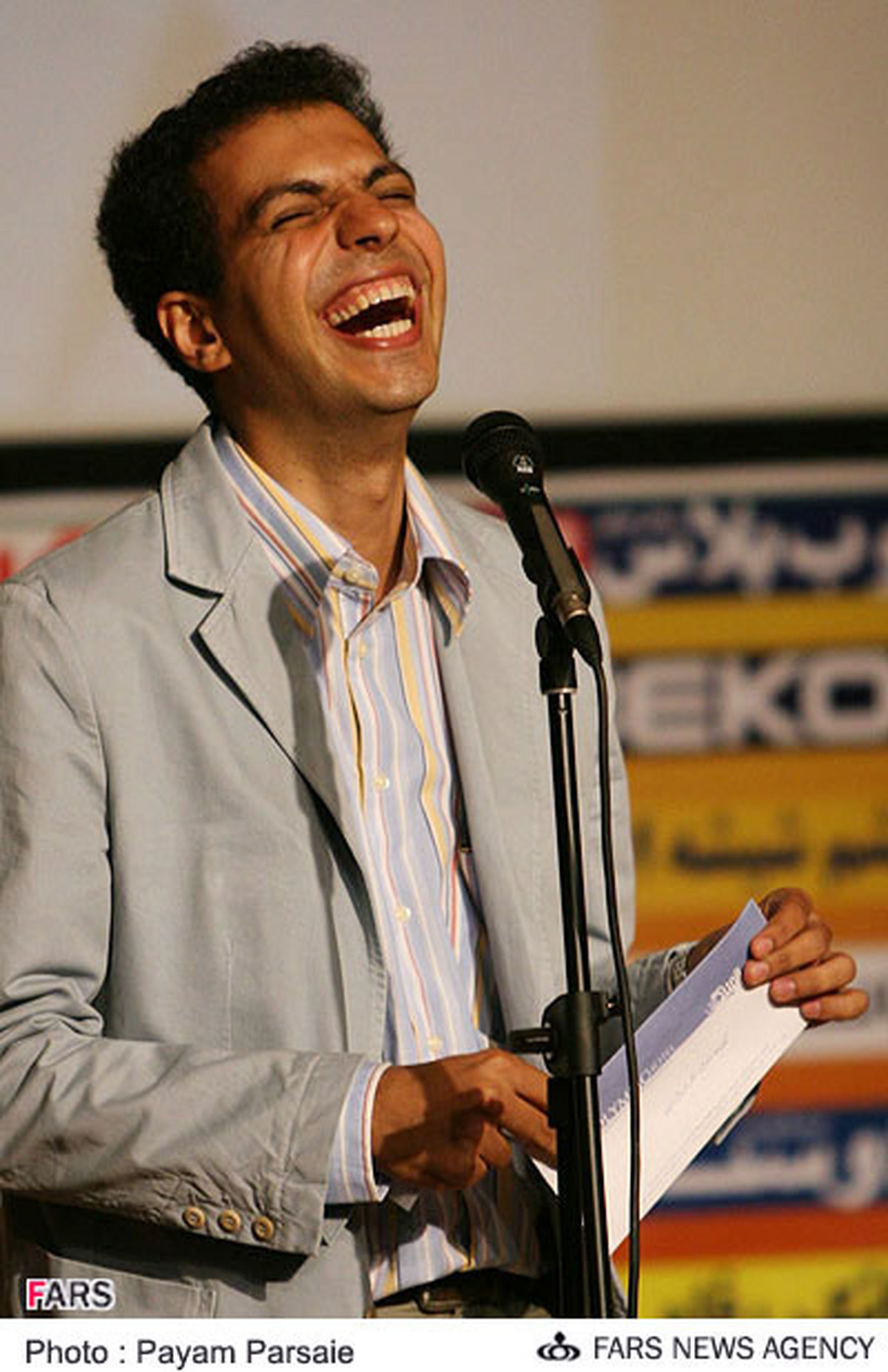 تصویر: یک نما از خنده های فردوسی پور