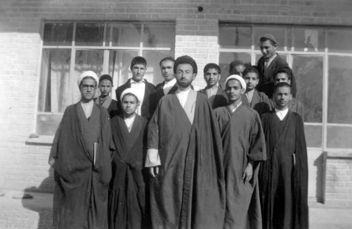 روزگار طلبگی حسن روحانی/عکس
