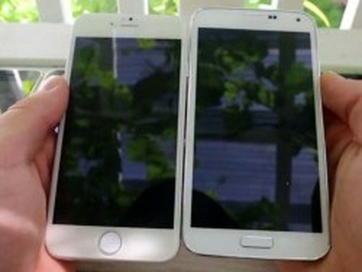 آیفون 6 در مقابل گلکسی اس 5 /عکس