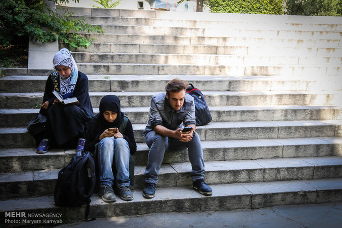 گزارش تصویری: مراسم دعای عرفه در دانشگاه تهران