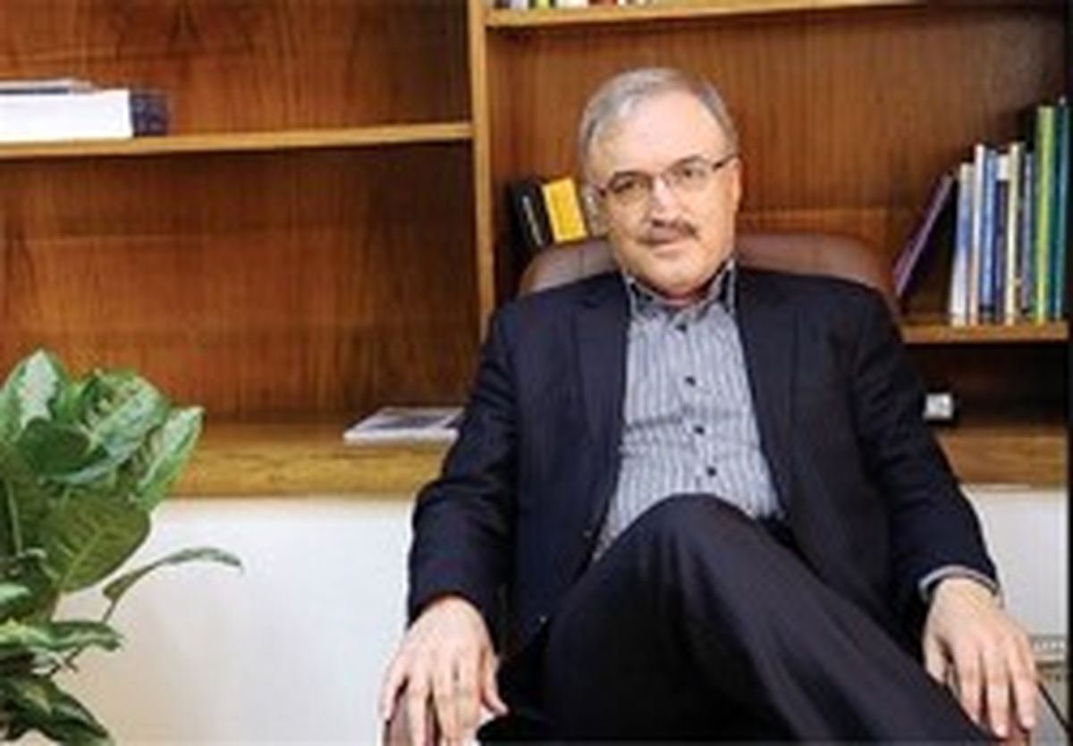 وزیر بهداشت: سیاست خودکفایی دارویی در کشور اجرا میشود
