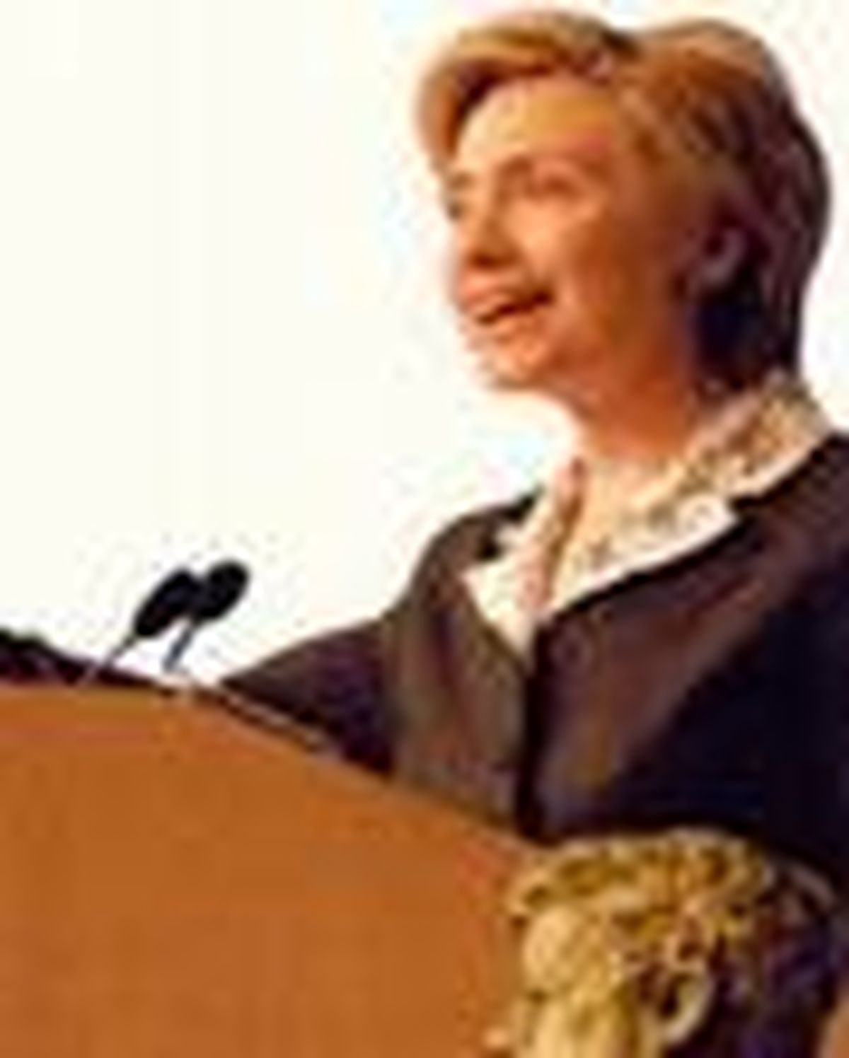 عذرخواهی هيلاري از اوباما