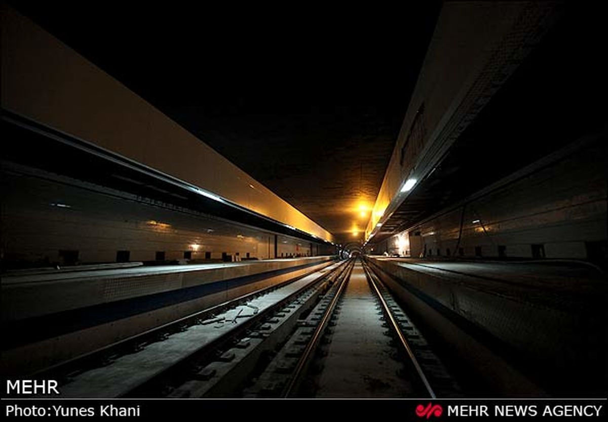 بازدید اعضای کمیسیون عمرانی مجلس از خط 3 مترو