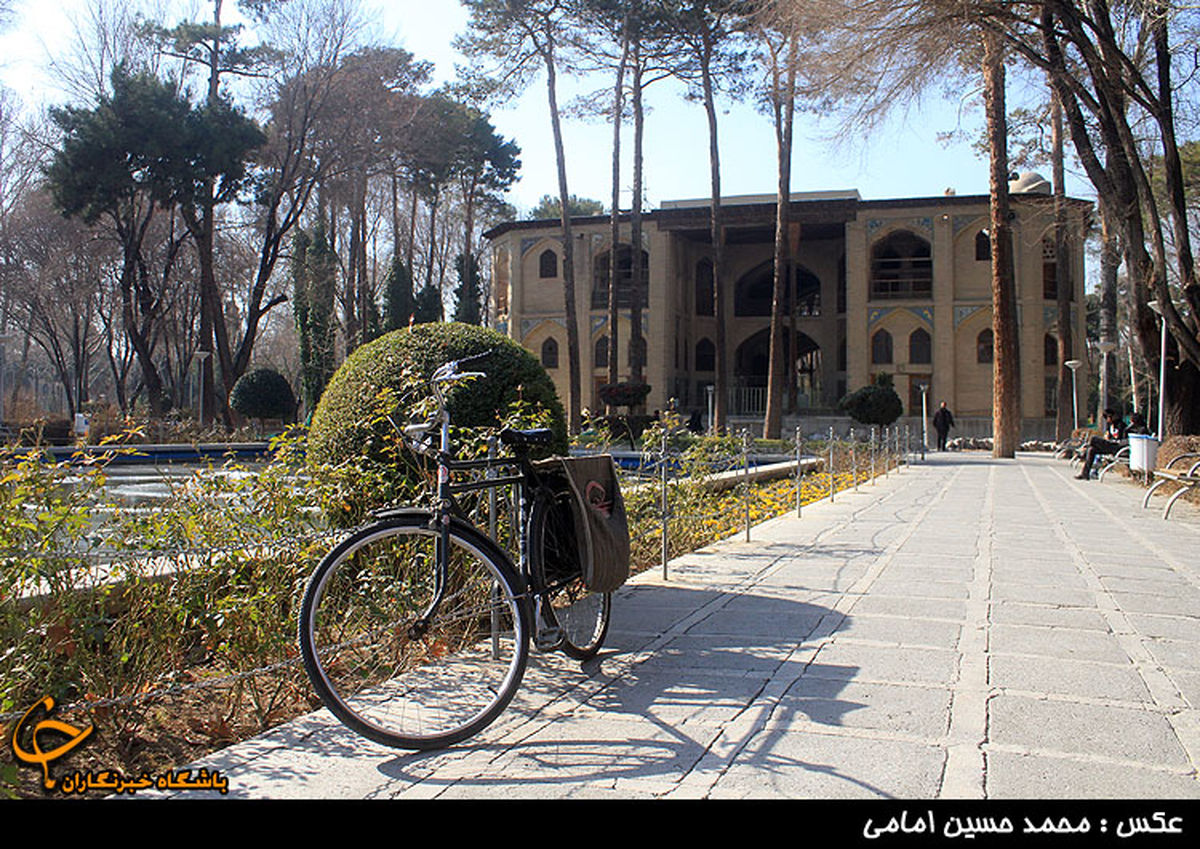 عمارت تاريخي هشت بهشت اصفهان