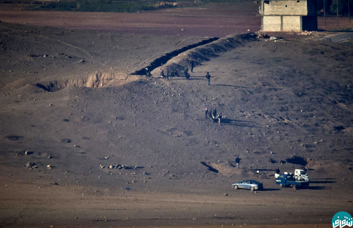 سنگربندی عجیب داعش در کوبانی/عکس