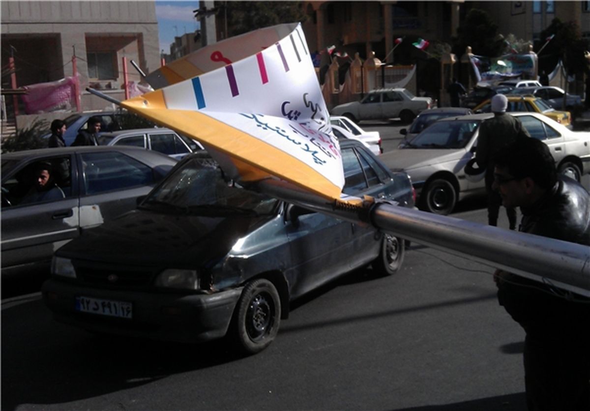 باد به پراید17میلیونی رحم نکرد+عکس