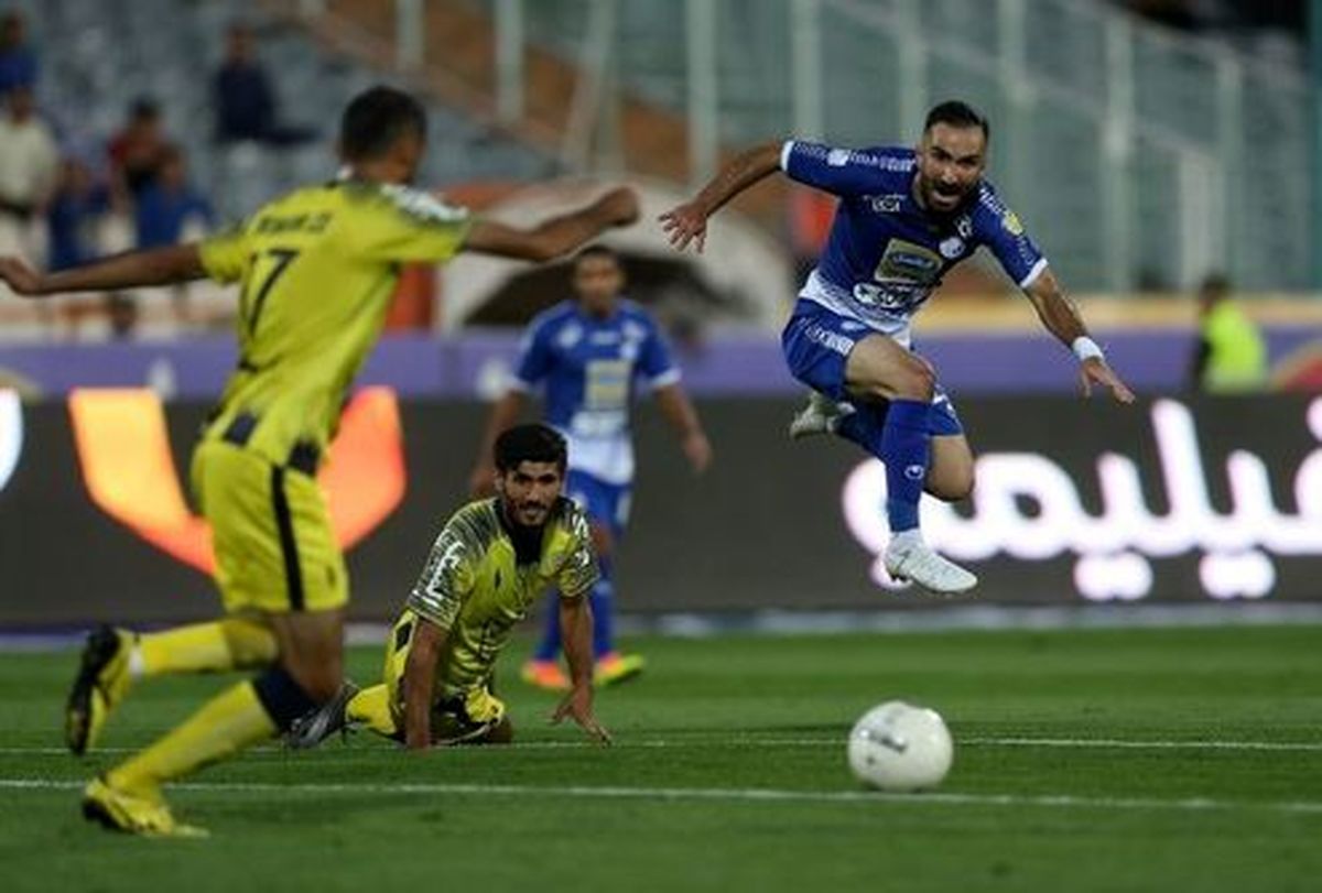 رستگاری شاگردان استراماچونی بعد از ۱۲۰ دقیقه