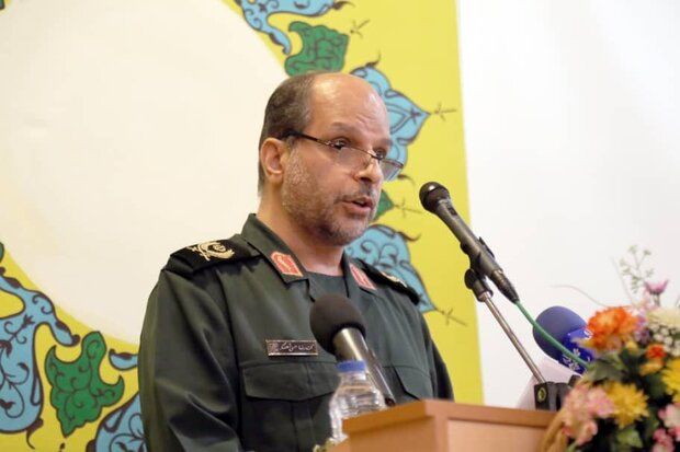 سردار حسنی آهنگر: نیروهای مسلح باید برای مقابله با جنگ ترکیبی هوشمند زمینه را فراهم نماید