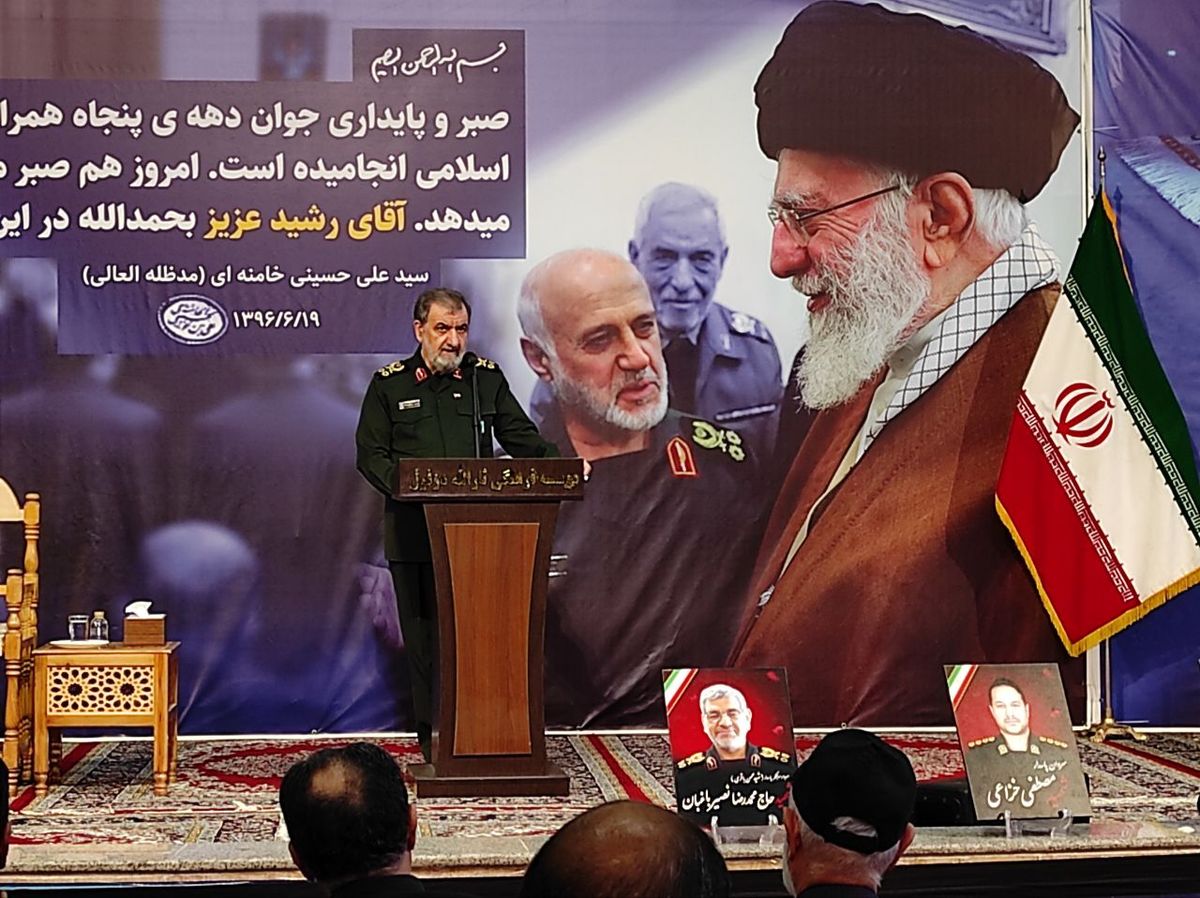  محسن رضایی: سردار رشید از موسسان نظام دفاعی ایران بود