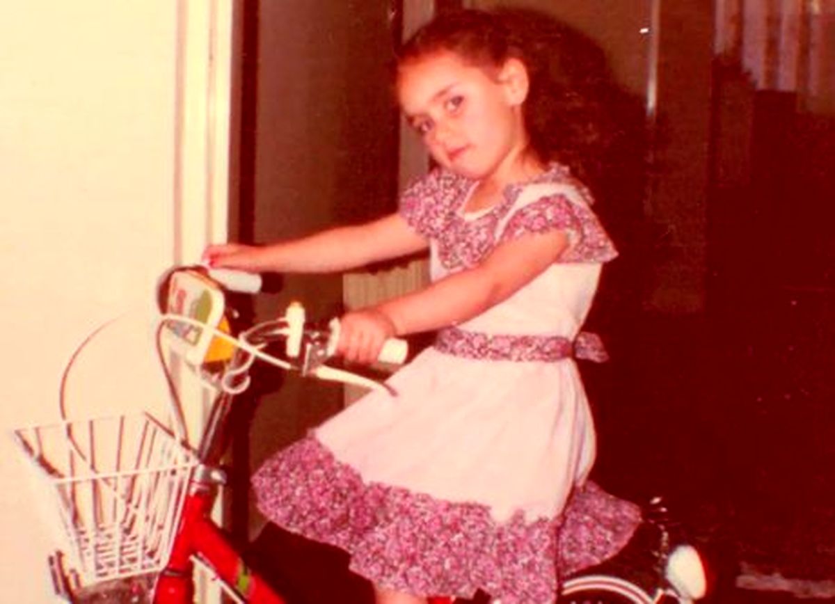 گزارش پایگاه کالچرس درباره مریم میرزاخانی +عکس