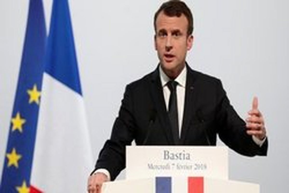 ماکرون در پارلمان اروپا سخنرانی می‌کند