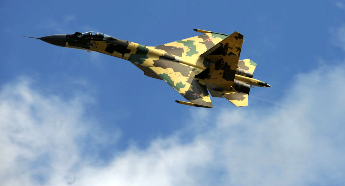 اف‌۱۶ آمریکا در پوشش سوخو ۳۵! +عکس