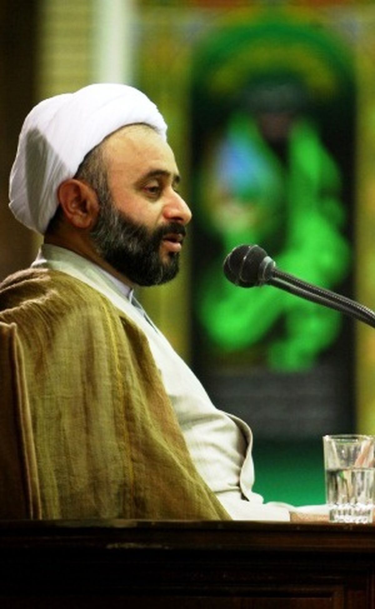 دلتان را پذیرای حقیقت حسین(ع) کنید/چرا در زیارت عاشورا شکر از مصیبت است؟