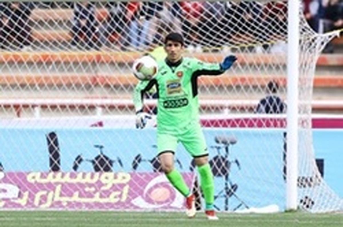 کامنت بیرانوند زیر پست مهاجم ذوب‌آهن +عکس