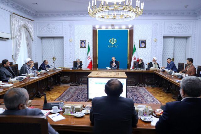 پزشکیان: چرا یک مسئول باید به خود اجازه دهد به مردم دروغ بگوید؟