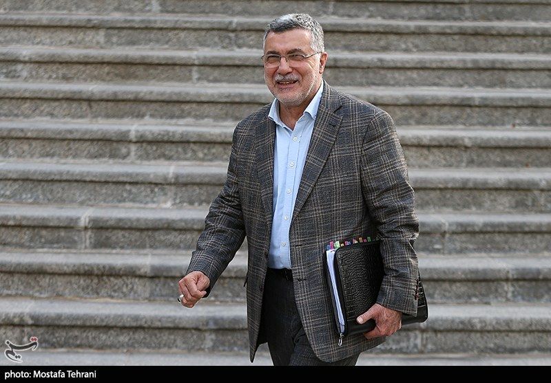 «زیرمیزی» و فرار مالیاتی پزشکان پای وزیر را به مجلس کشاند