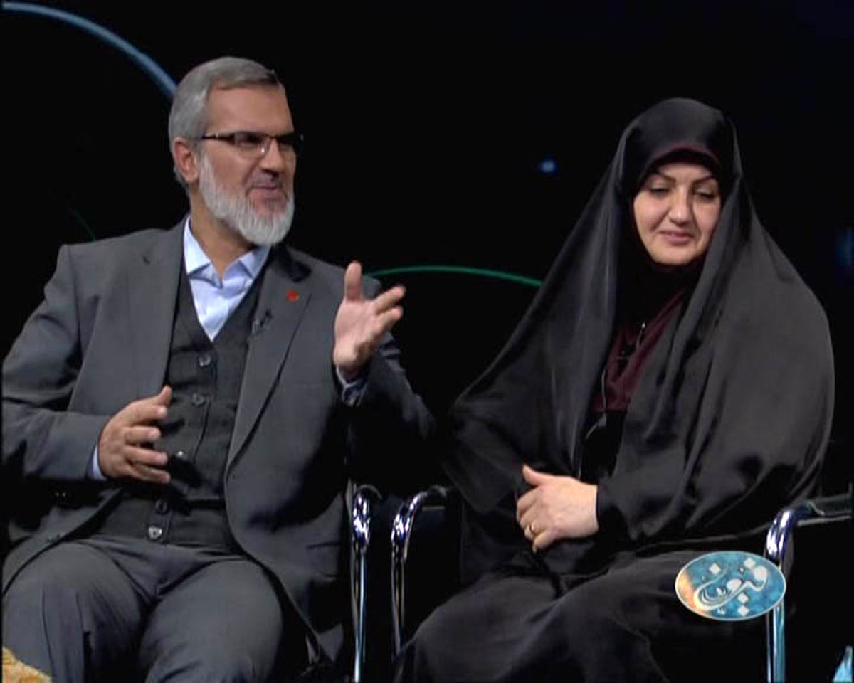 رویانیان در کنار همسرش/عکس