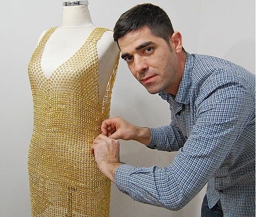 فروش لباس هایی از طلا/عکس