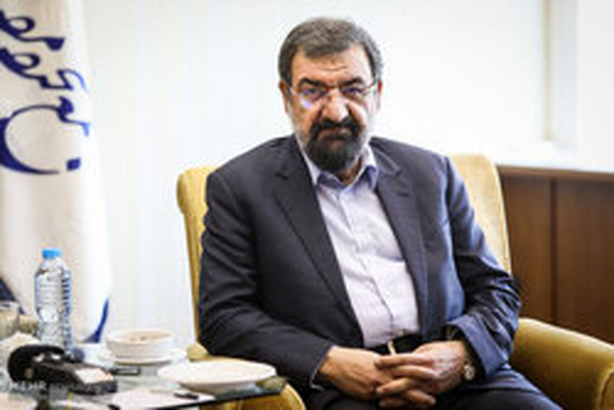 رضایی: با سوزن خیاطی به جنگ فیل رفتن، نتیجهاش روشن است