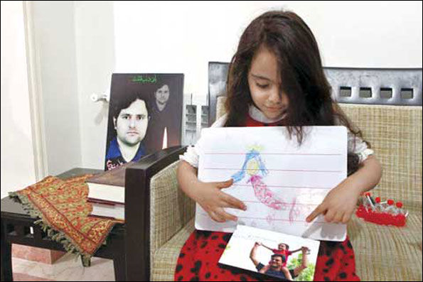 روایت دلبستگی فرزندشهید به رهبرانقلاب