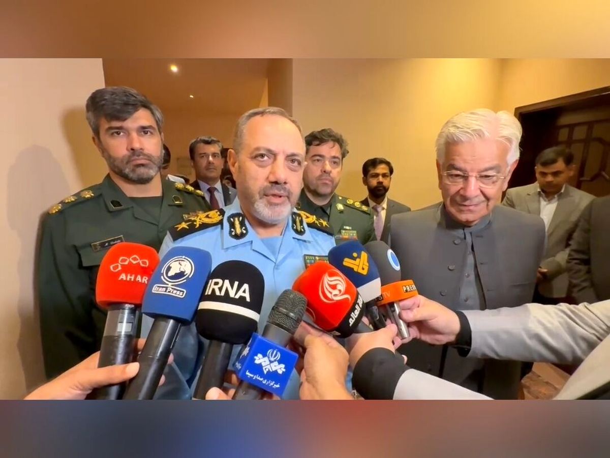 وزیر دفاع: ایران و پاکستان در سطح بینالمللی پشتیبان یکدیگر هستند