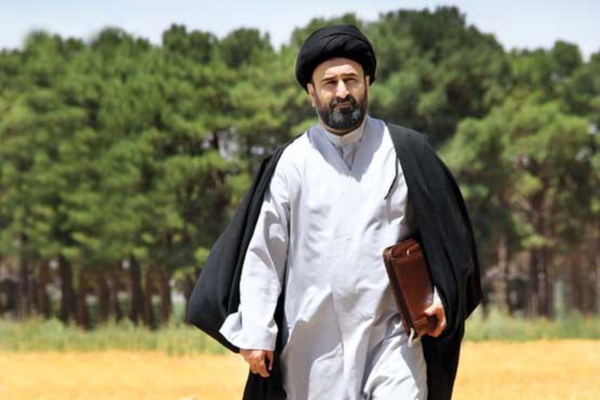 نظر مهران احمدی درباره بازی در نقش‌ روحانی +عکس