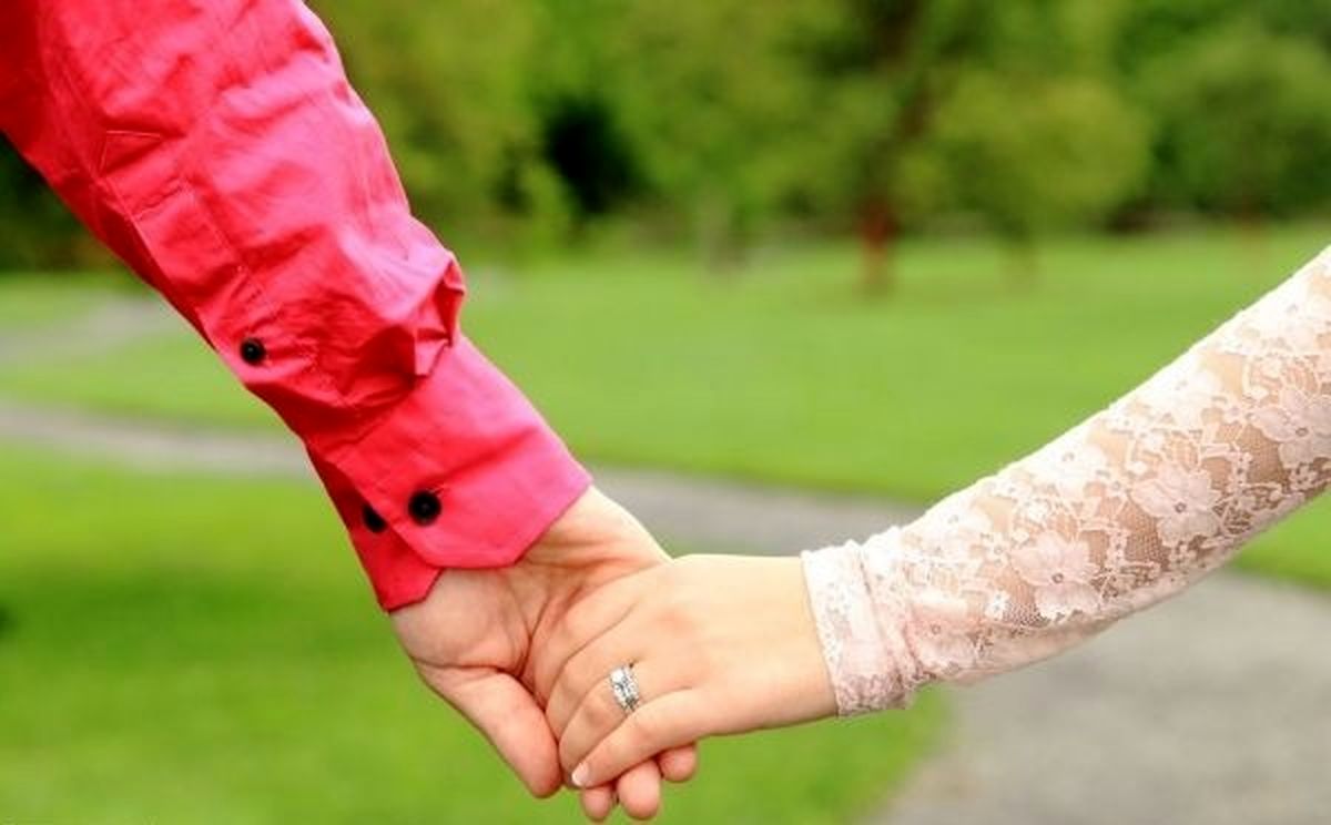 با این ۳ روش به همسرتان ابراز احساسات کنید