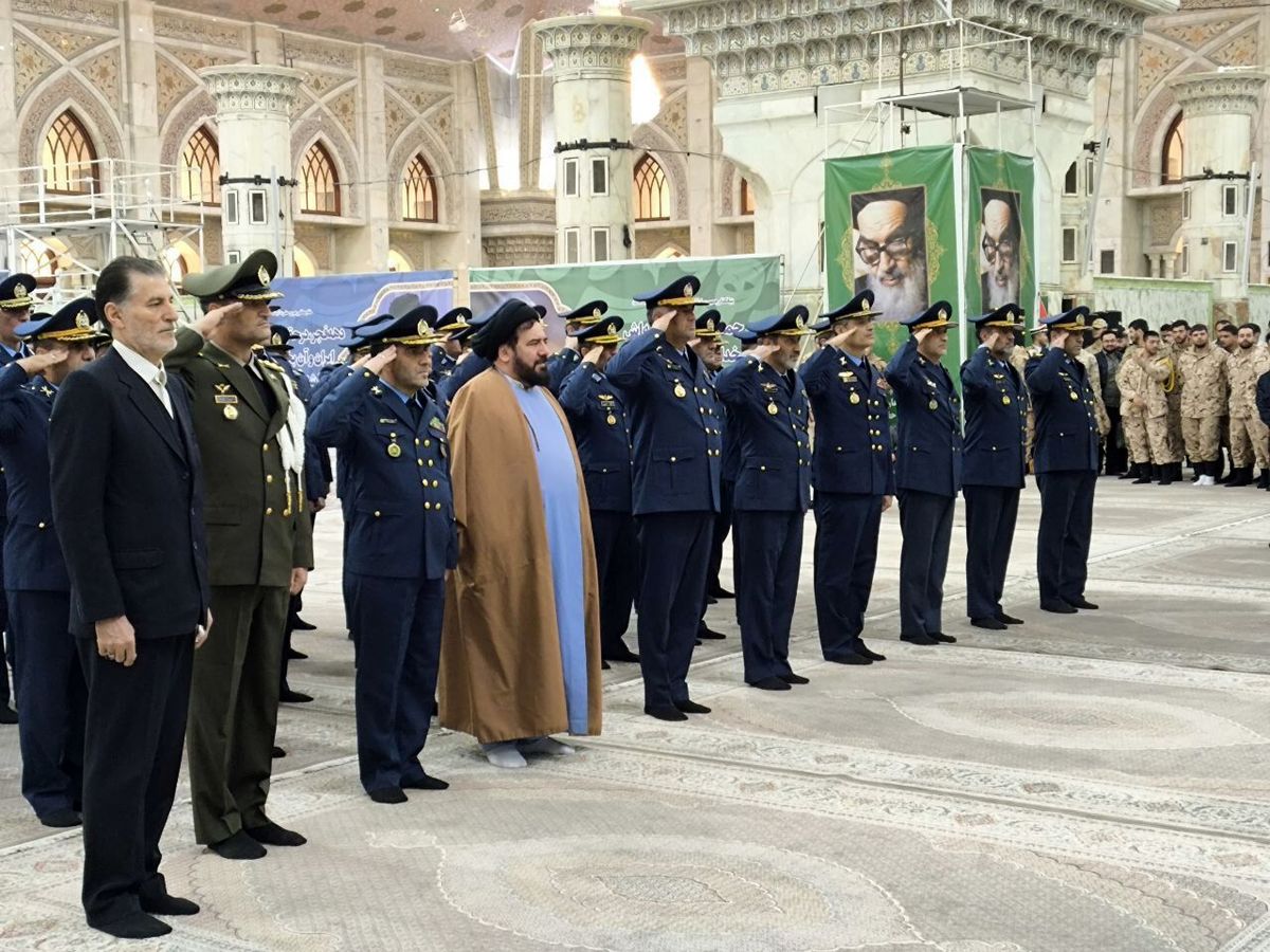 تجدید میثاق فرماندهان نیروی هوایی ارتش با بنیانگذار انقلاب اسلامی