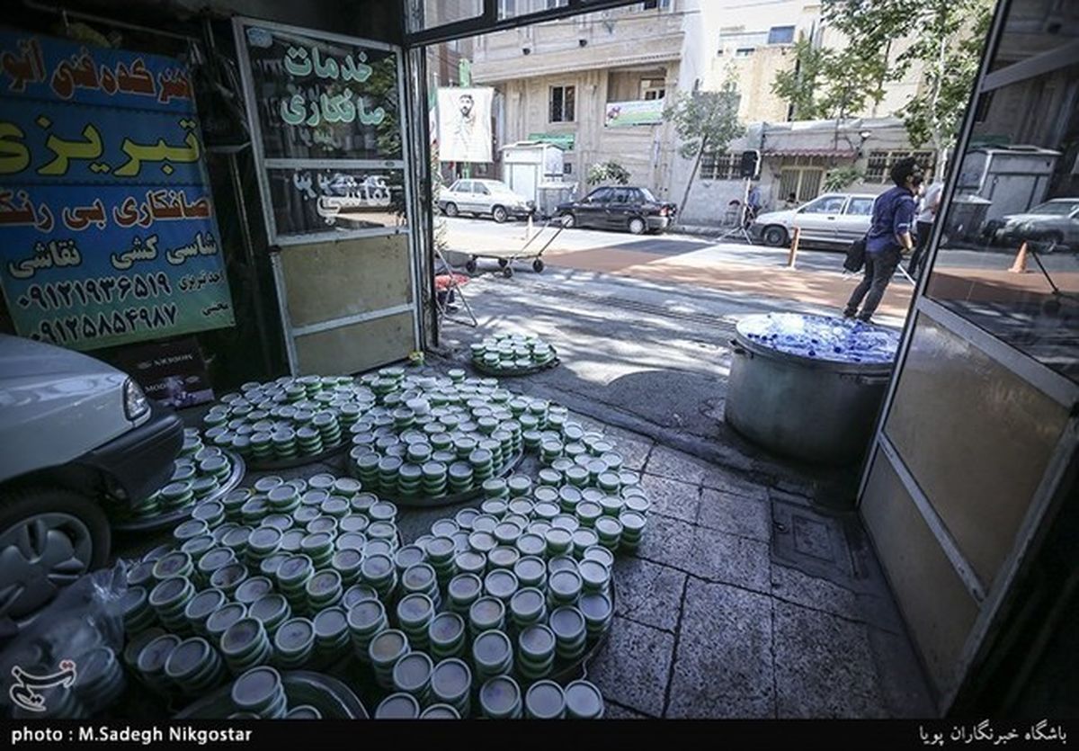 تصاویر: سفره افطار ۳۰۰۰ نفری در تهران