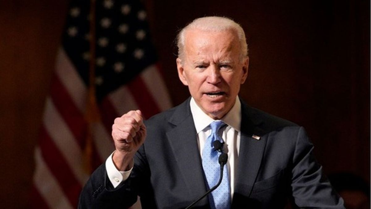 جدال لفظی دو نامزد انتخابات آمریکا بر سر کرونا