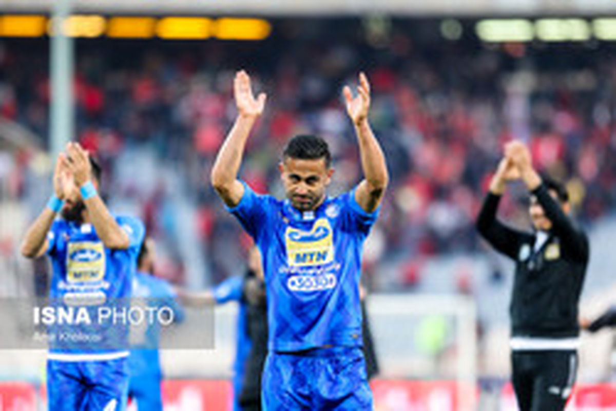 استقلالی‌ها راهی امارات شدند