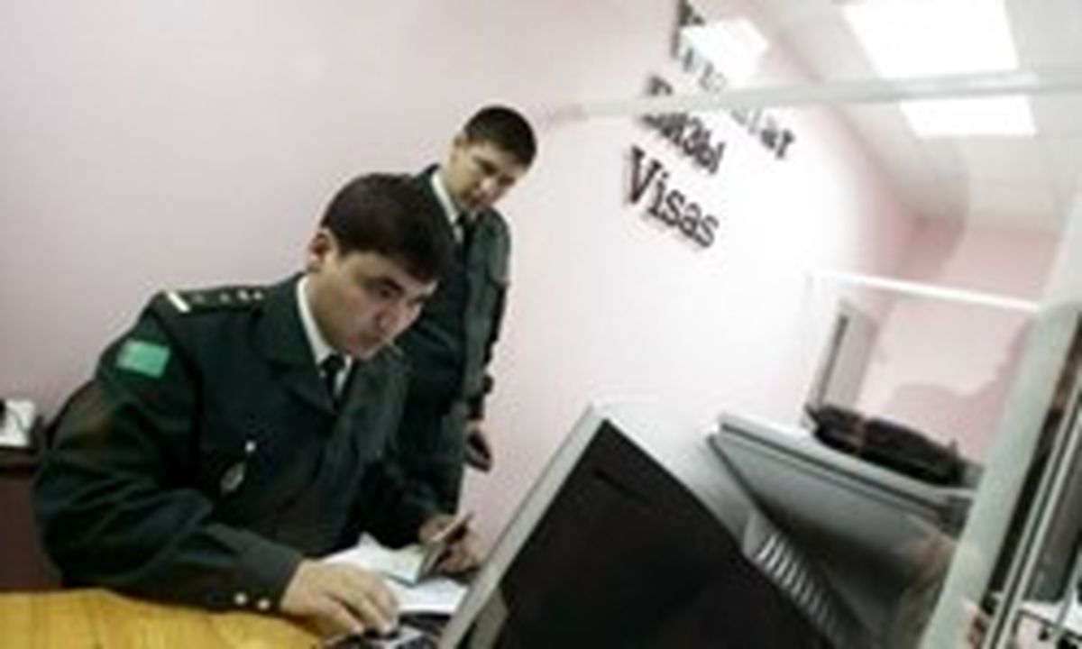 ممنوع‌الخروج شدن مردان زیر ۳۰ سال در ترکمنستان
