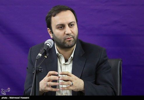 محسن پیرهادی: با جدیت پای همکاری و تعامل بین قوا ایستادهایم