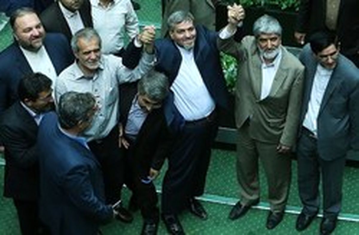 افزایش ۷۰ درصدی حقوق نمایندگان مجلس عادلانه است؟/ دستمزد سال آینده کارمندان و کارگران، چند درصد باید افزایش یابد؟