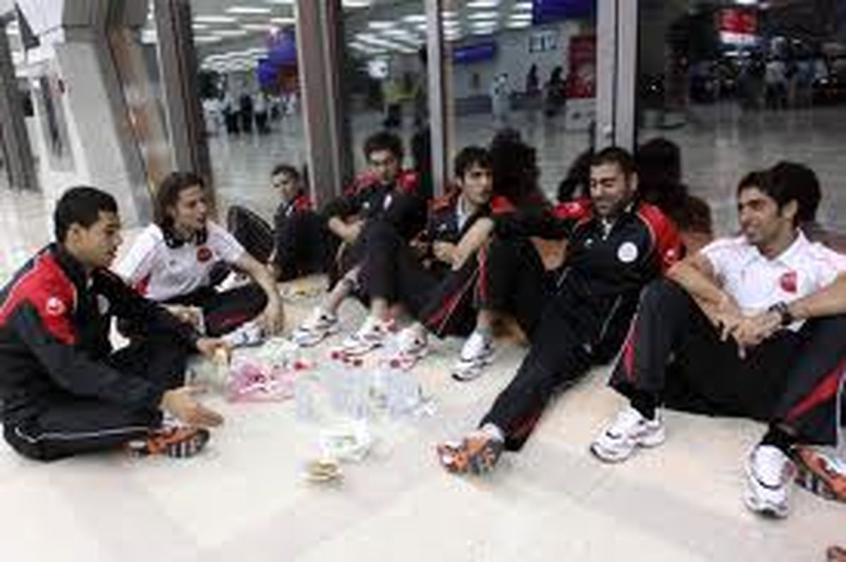 انتقام از رياضت رياض را در زمــين بگيريد