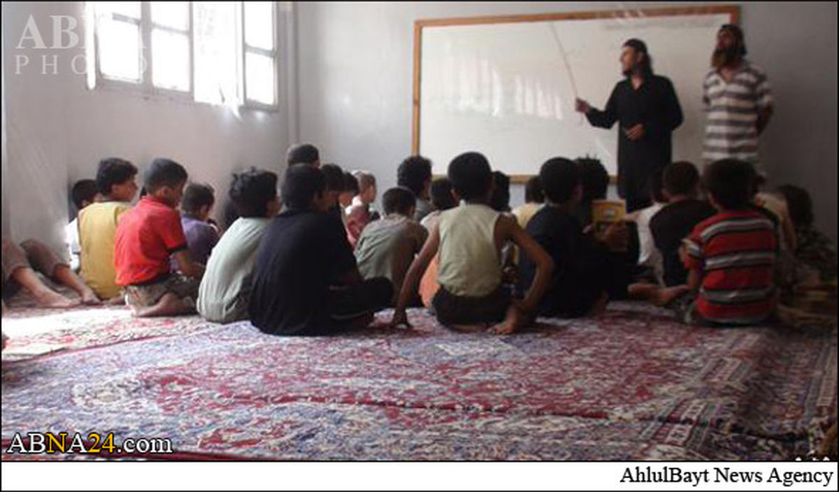 آموزش‎وحشی‌گری‌به‎کودکان‌داعشی+عکس