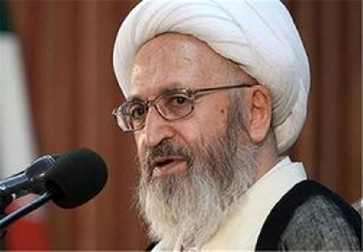 انتقاد آیتالله سبحانی از تصادفات زیاد جادهای در ایران