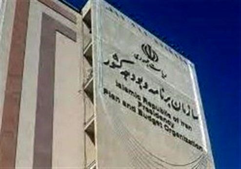 آخرین وضعیت تامین کالا‌های اساسی و پرداخت حقوق کارمندان