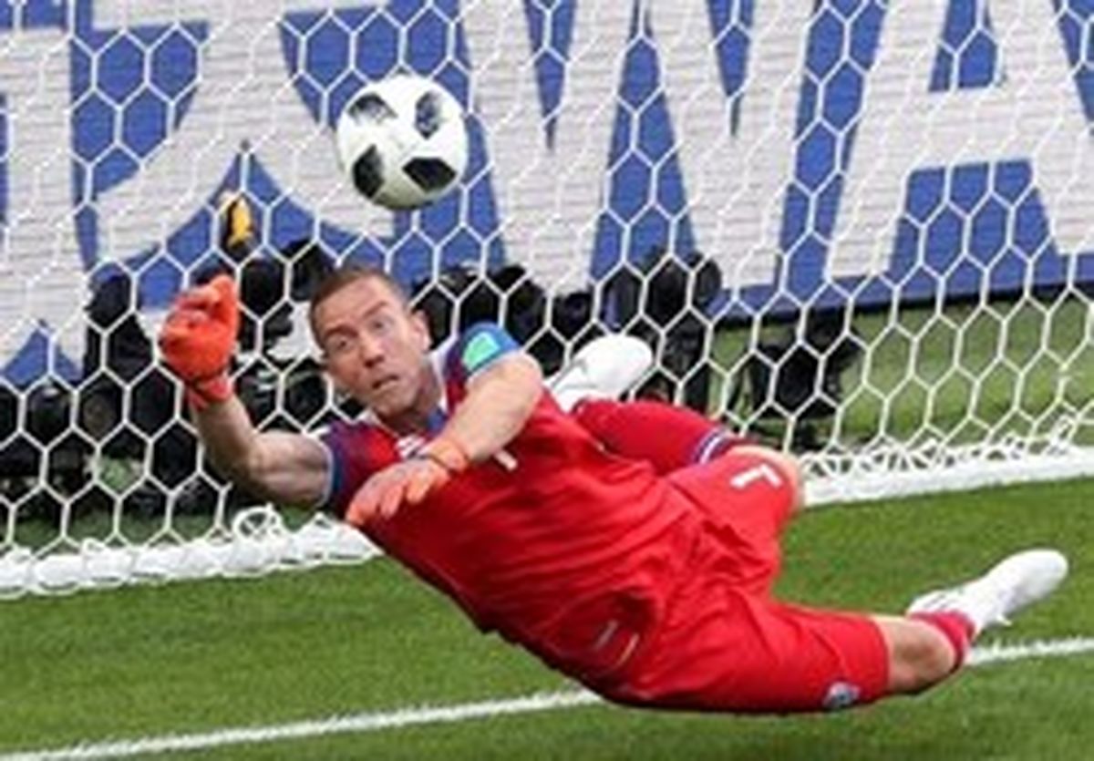 «هالدورسون» بهترین بازیکن دیدار آرژانتین - ایسلند شد