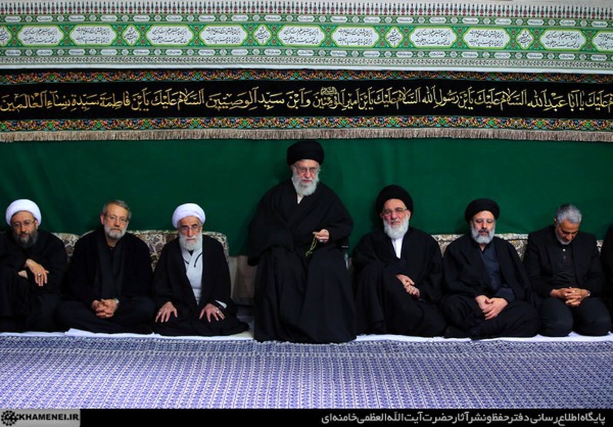 پنجمین شب عزاداری امام حسین(ع) با حضور رهبرانقلاب/تصاویر