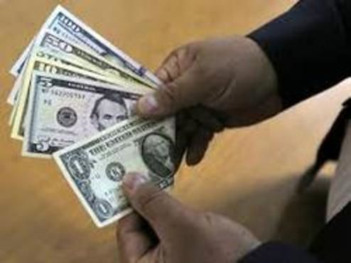 قیمت دلار و نرخ ارز آزاد در ۲ اردیبهشت ۹۹
