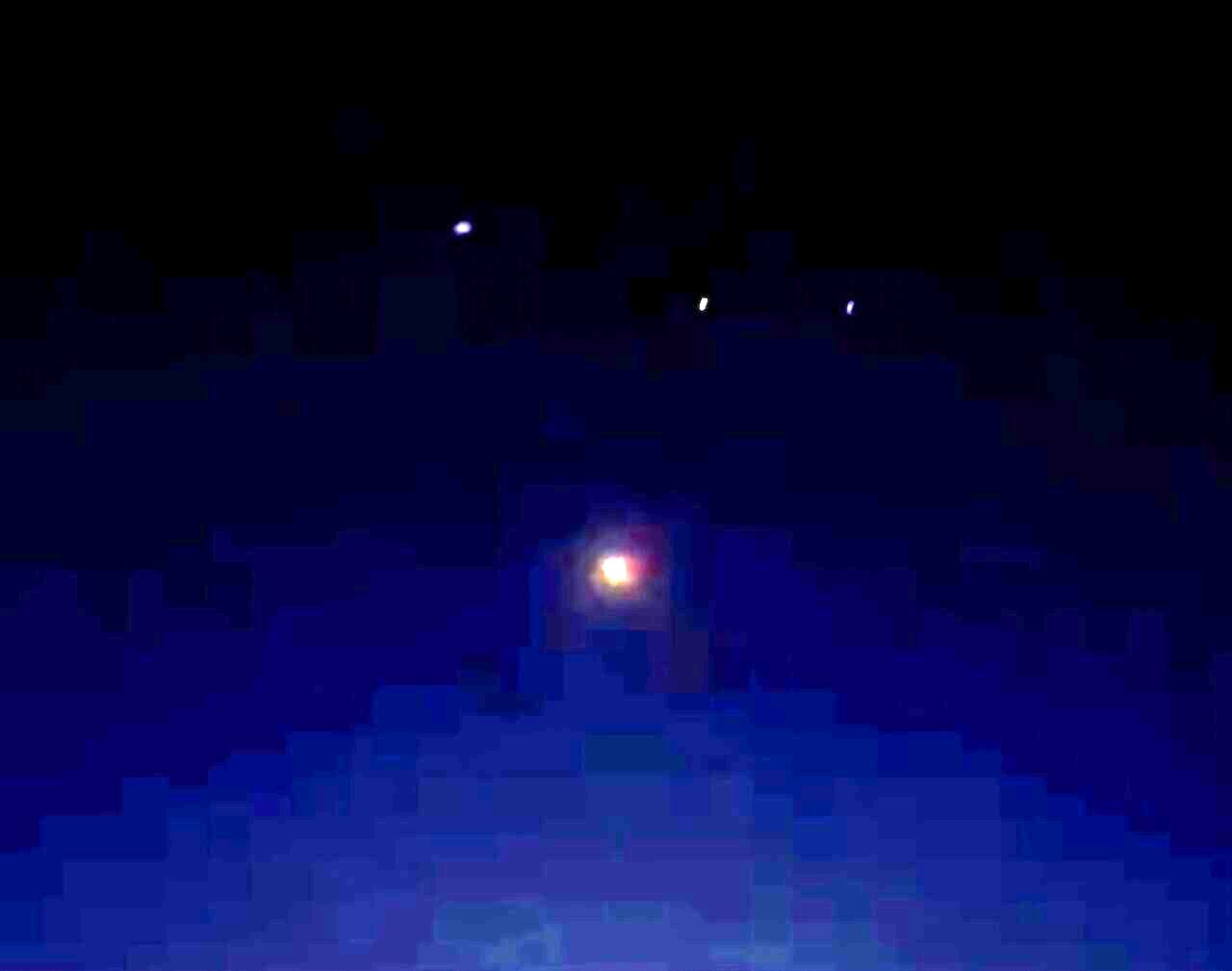 پدافند سنندج یک ریزپرنده را ساقط کرد