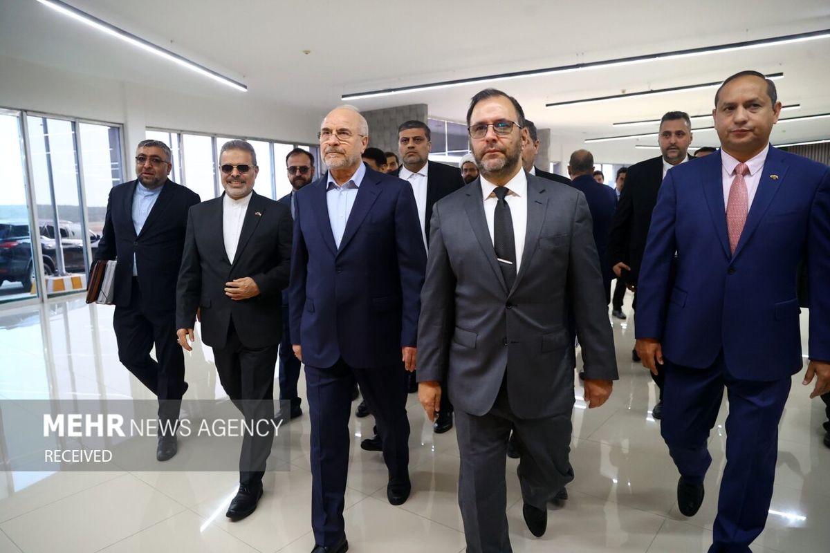 ادای احترام قالیباف به سیمون بولیوار