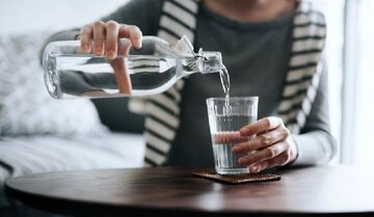 نوشیدن آب یخ پس از خوردن غذا آره یا نه؟