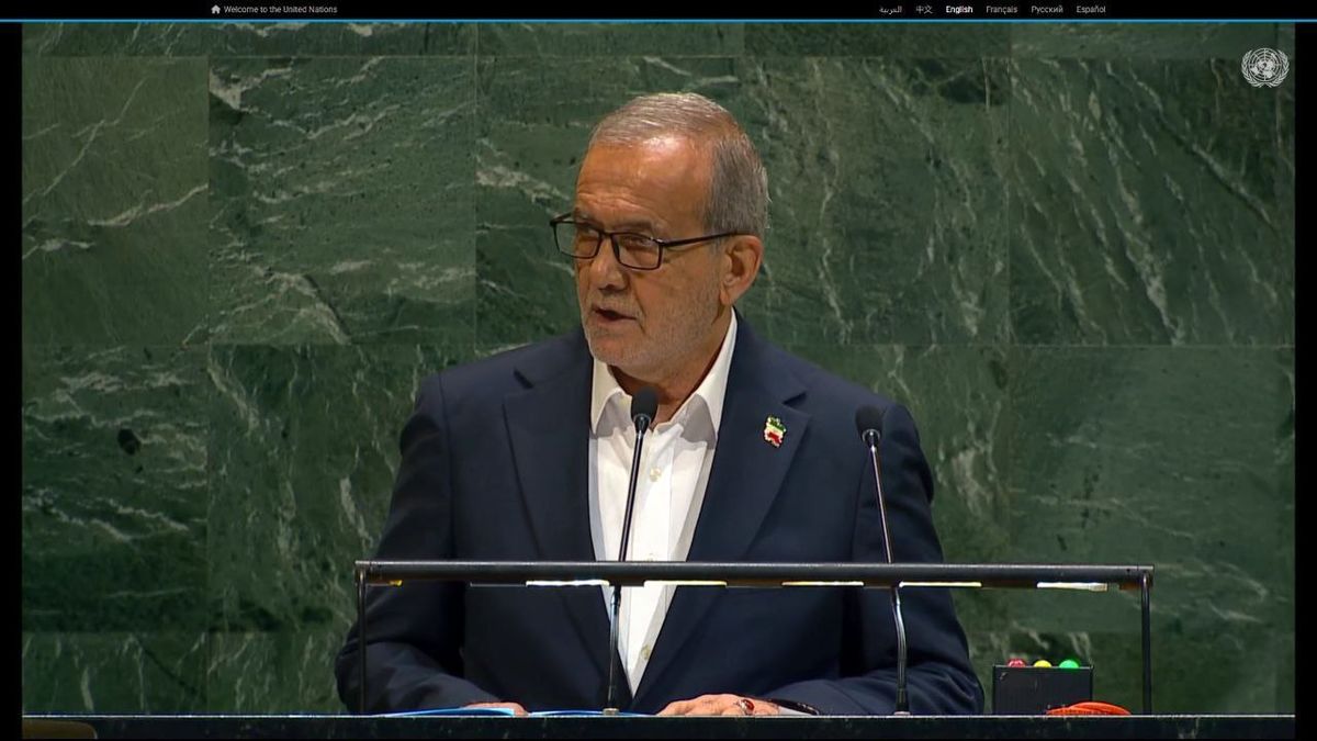  ایران در برابر مهاجمان سر فرود نمی‌آورد